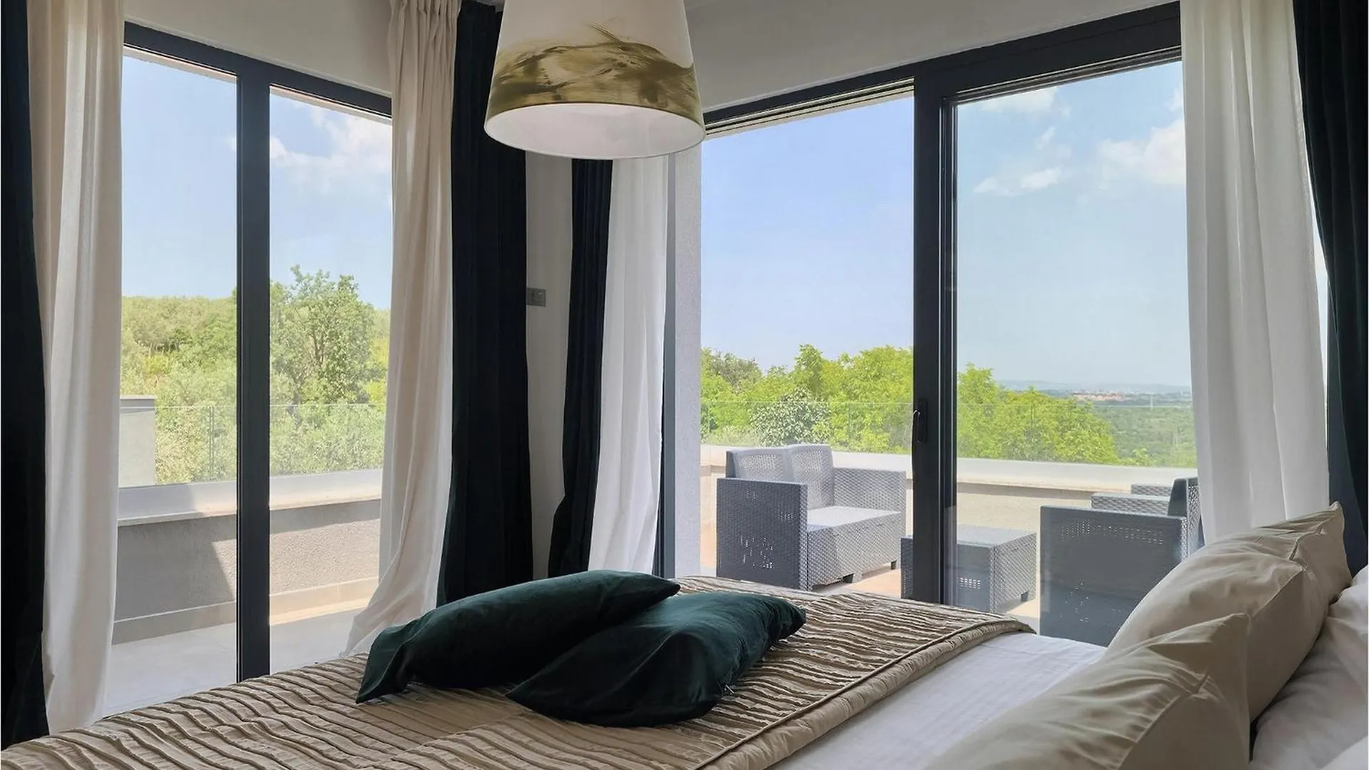 Villa Primavera Buje 0*,  Croatia